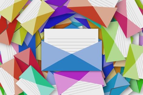 Jak pisać jasne i profesjonalne e-maile?